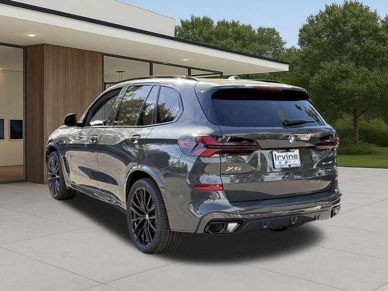 New 2026 BMW X5 sDrive40iImage 12