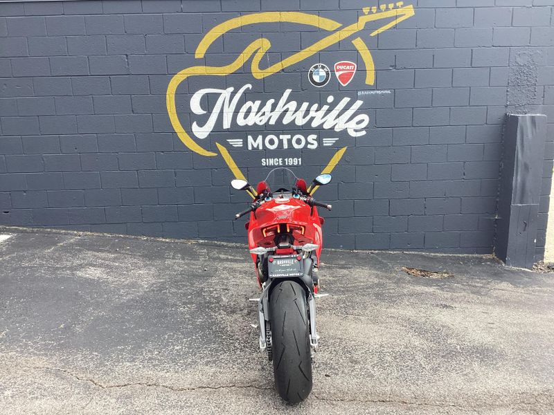 New 2025 Ducati PANIGALE V4 S 