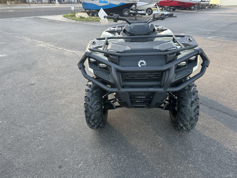 2025 Can-Am OUTLANDER PRO HD7 DESERT TANImage 3