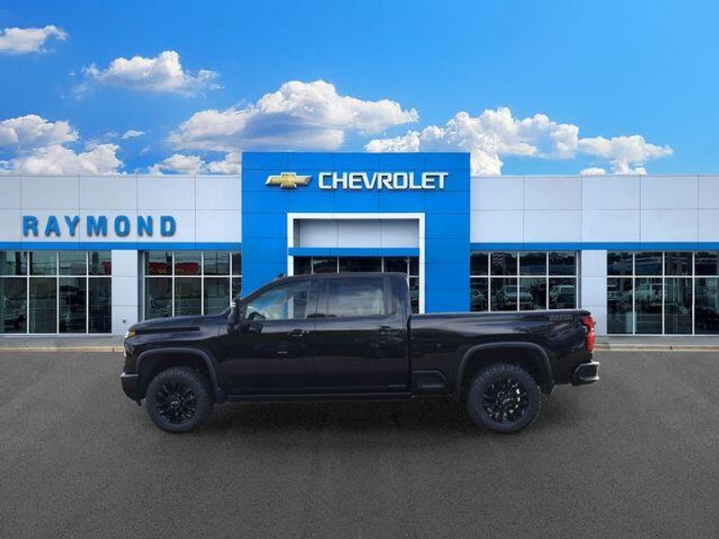 New 2026 Chevrolet Silverado 2500HD LTZImage 7