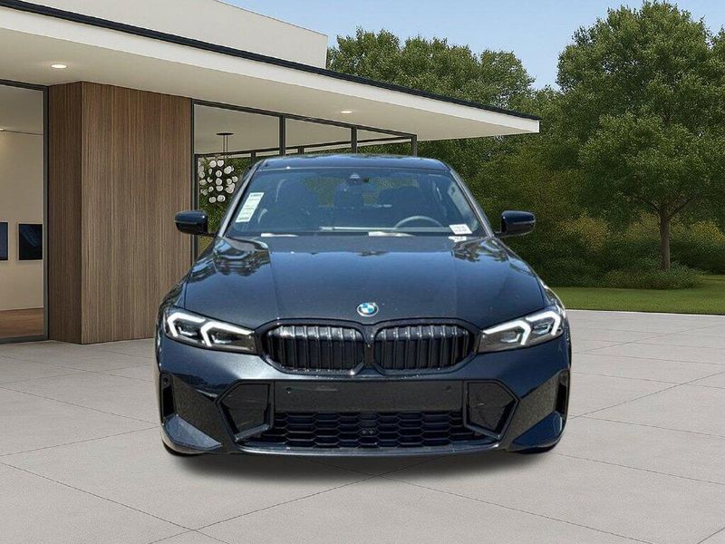 New 2026 BMW 3 Series 330iImage 4