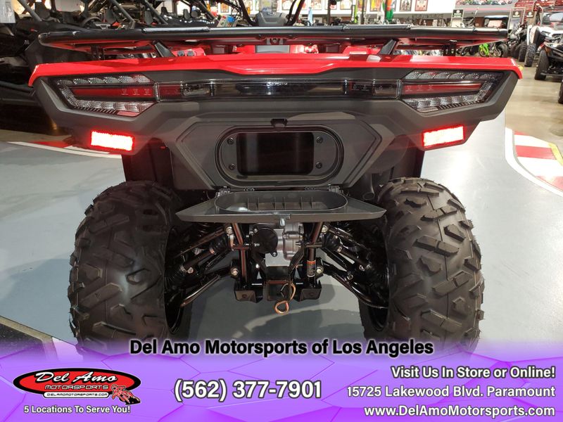 2024 CFMOTO CF400AU-6S  in a ROCKET RED exterior color. Del Amo Motorsports of Los Angeles (562) 262-9181 delamomotorsports.com 