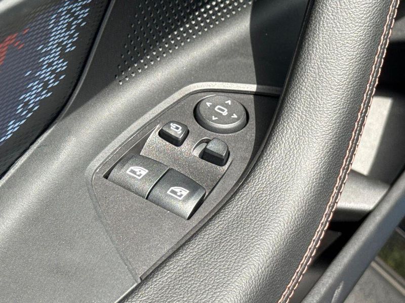New 2026 BMW M2 BaseImage 15