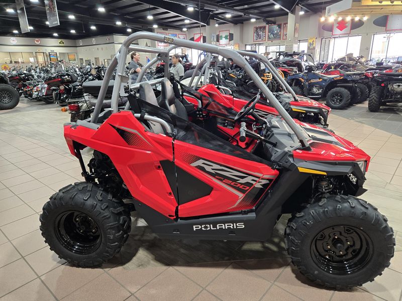 NEW 2026 POLARIS RZR 200 EFI Image 2