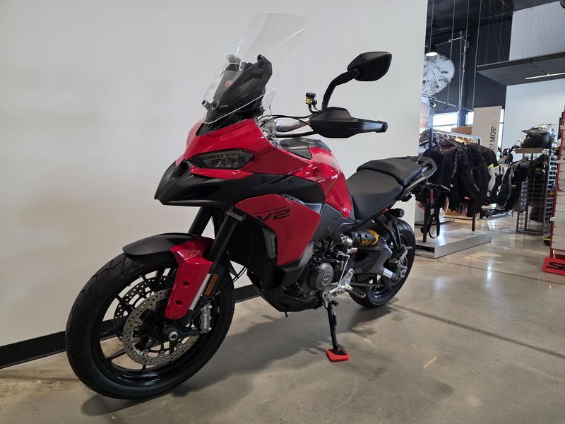 2025 Ducati Multistrada V2