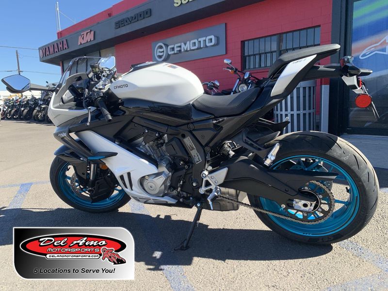 New 2025 CFMOTO 675SS Image 1