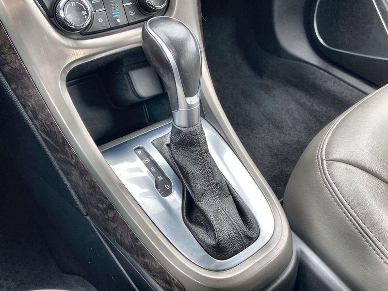 2017 Buick Verano Sport TouringImage 16