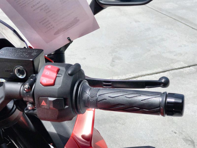 New 2026 Suzuki GSX 8R Image 24