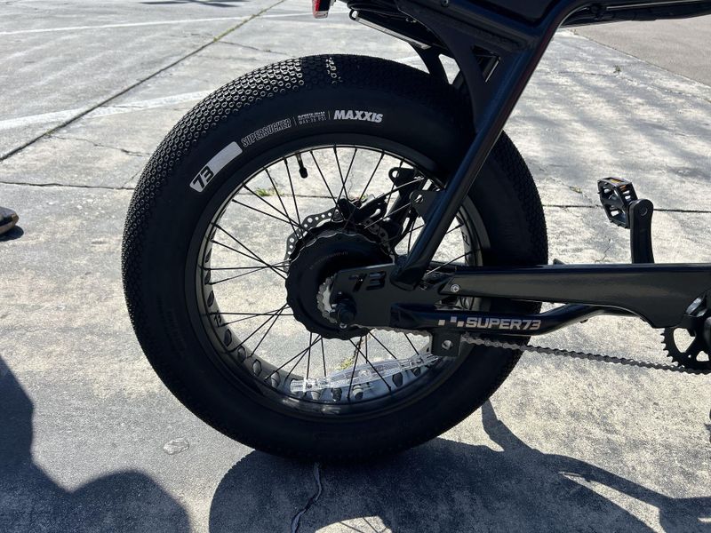 New 2025 Super 73 Z MIAMI SE Image 22