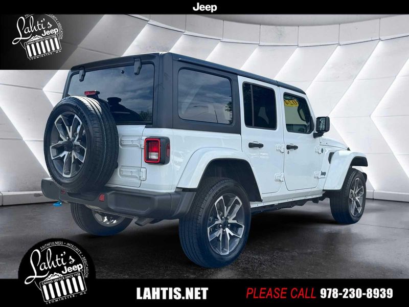 2024 Jeep Wrangler 4xe Sport S photo 3