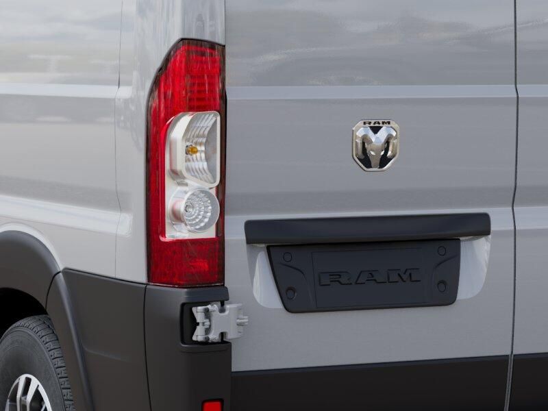 New 2026 RAM Promaster 2500 Slt Cargo Van Low Roof 136