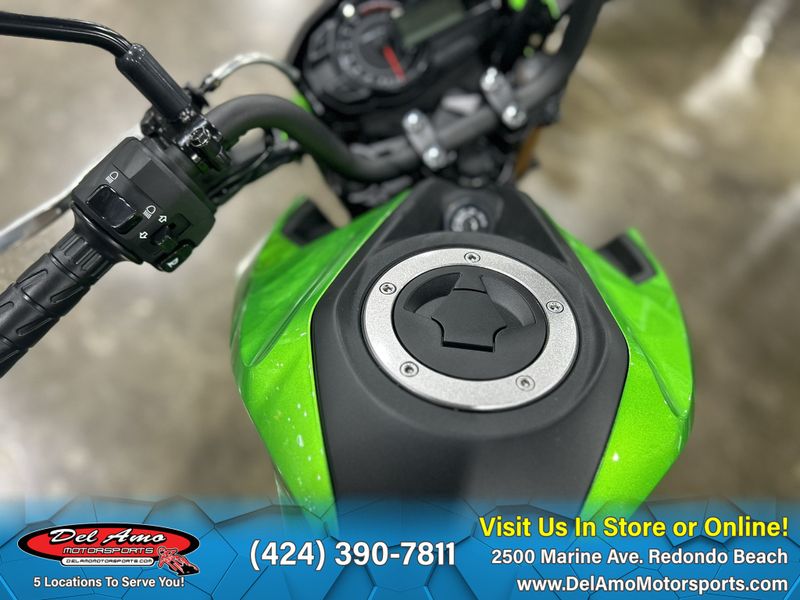 2024 Kawasaki Z125 PROImage 31