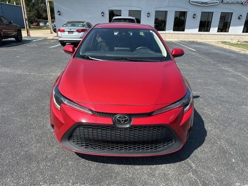 2021 Toyota Corolla LEImage 2