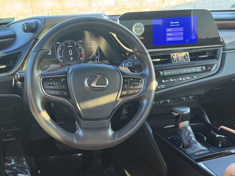 Used 2024 Lexus ES 350Image 28