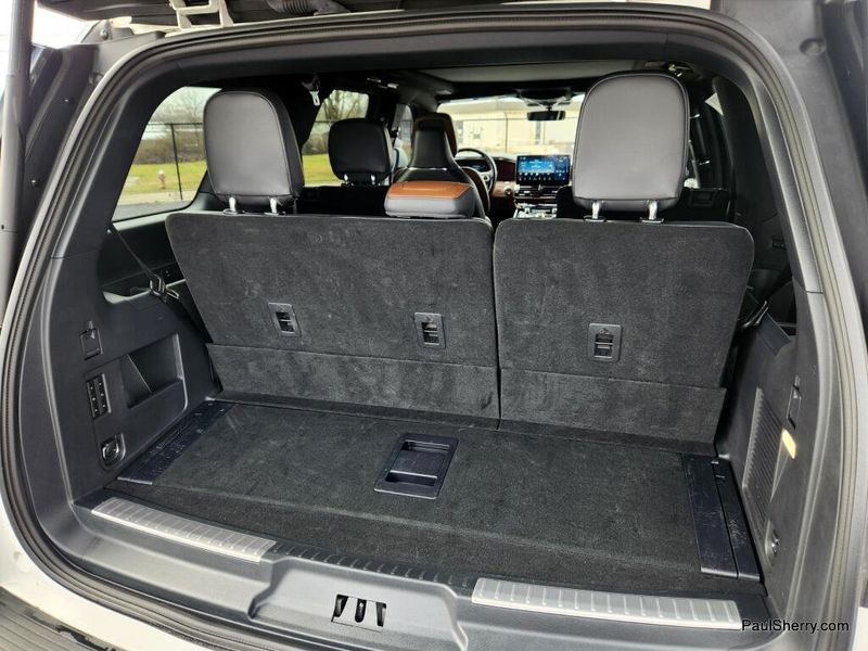 Used 2023 Lincoln Navigator Reserve