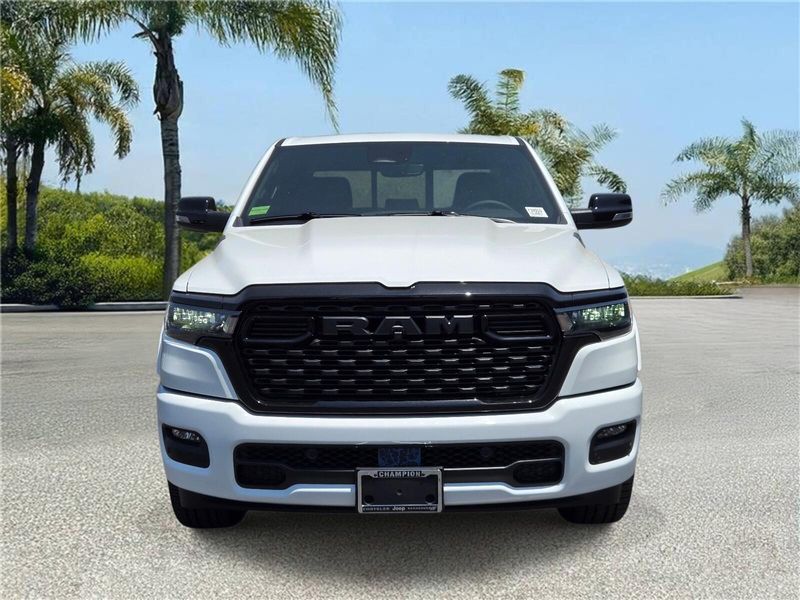 New 2026 RAM 1500 Big Horn Crew Cab 4x2 5'7' Box