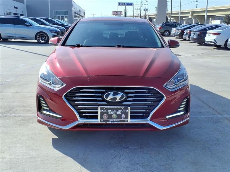 Used 2018 Hyundai Sonata LimitedImage 5