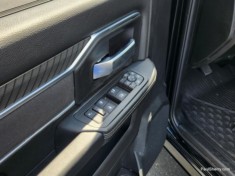 New 2026 RAM 3500 Big Horn Crew Cab 4x4 8' Box