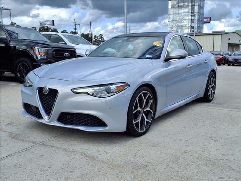 2020 Alfa Romeo Giulia TiImage 7