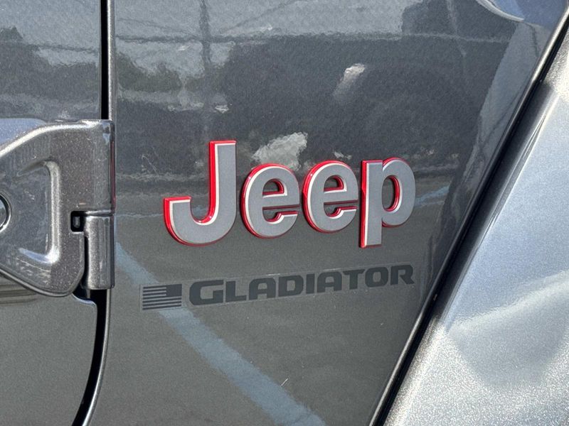 New 2026 Jeep Gladiator Rubicon 4x4