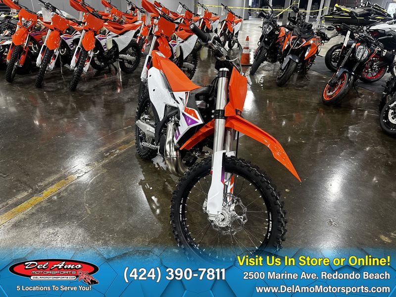 2024 KTM 300 SX  in a ORANGE exterior color. Del Amo Motorsports of Redondo Beach (424) 304-1660 delamomotorsports.com 