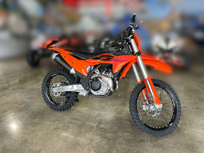 New 2027 KTM 450 SX-F Image 10