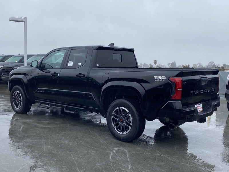 2025 Toyota Tacoma TRD SportImage 5