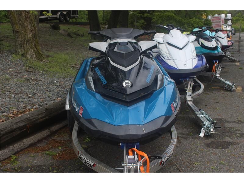 2018 SEADOO PWC GTI SE 155 LBBM 18 Image 1