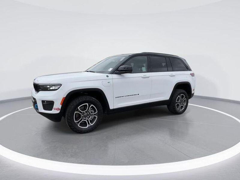 Used 2022 Jeep Grand Cherokee 4xe Trailhawk 4xeImage 4