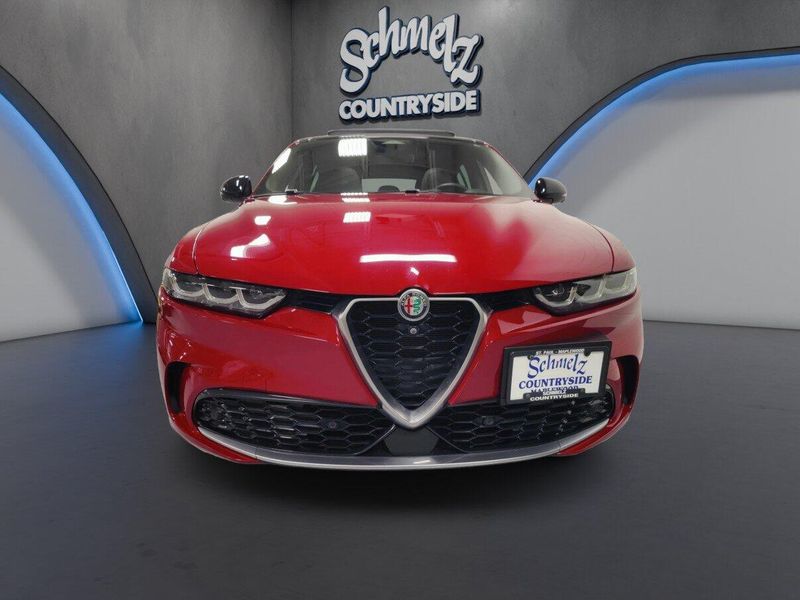 Used 2024 Alfa Romeo Tonale Ti Premium AWD w/SunroofImage 2