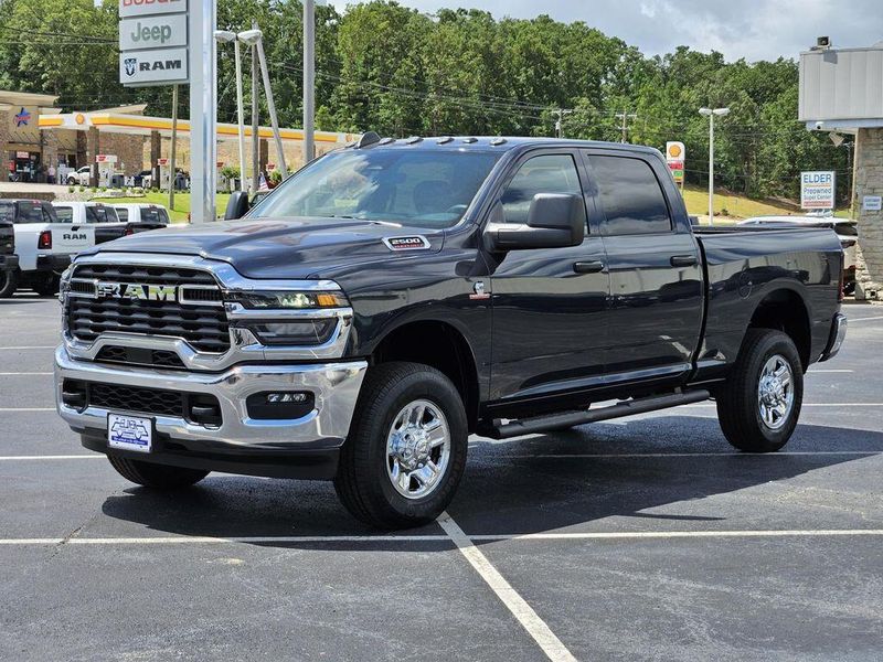 2025 RAM 2500 Tradesman Crew Cab 4x4 6