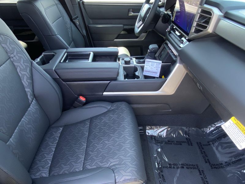 New 2025 Toyota Tundra Image 9