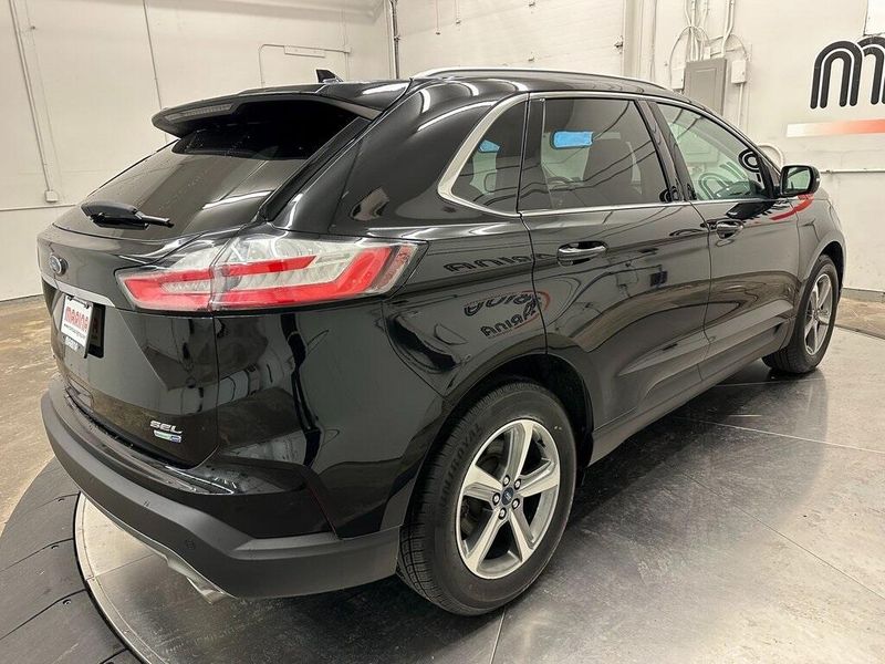 2020 Ford Edge SELImage 15