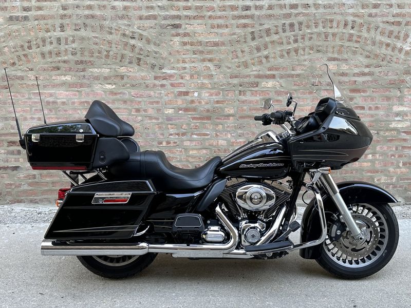 2013 Harley-Davidson Road Glide Ultra  Image 1