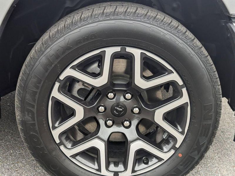 2025 RAM 1500 Laramie Crew Cab 4x4 5