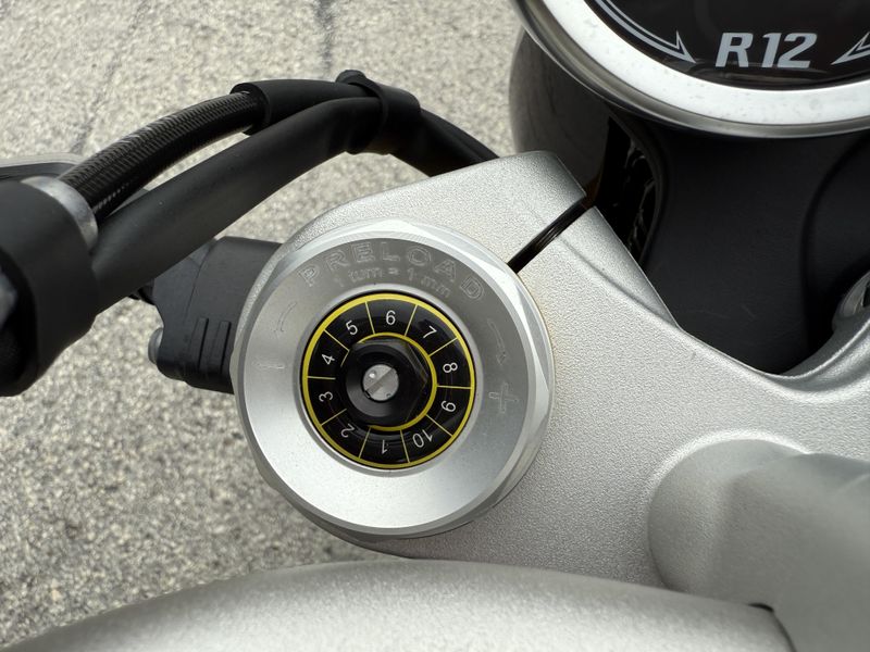 2025 BMW R 12 nineT