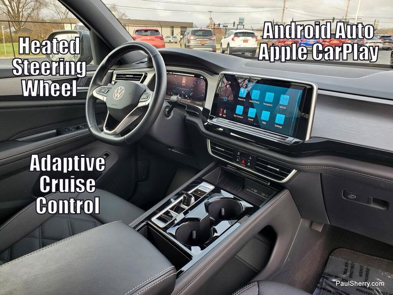 Used 2025 Volkswagen Atlas Cross Sport 2.0T SE w/Technology