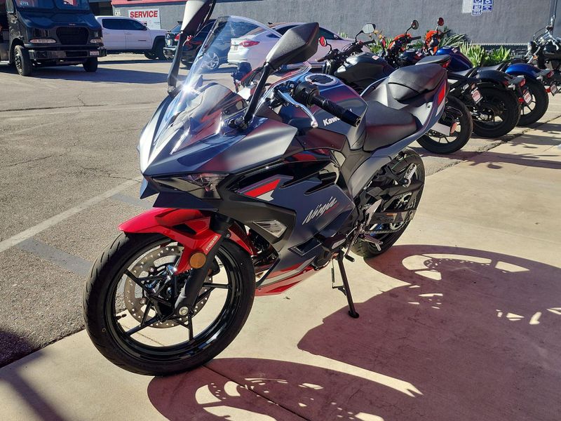 New 2026 Kawasaki NINJA 500 SE ABS Image 16