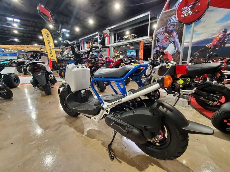 Used 2023 Honda Ruckus Image 6