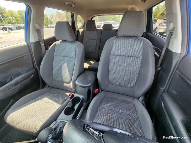 Used 2023 Kia Seltos LX