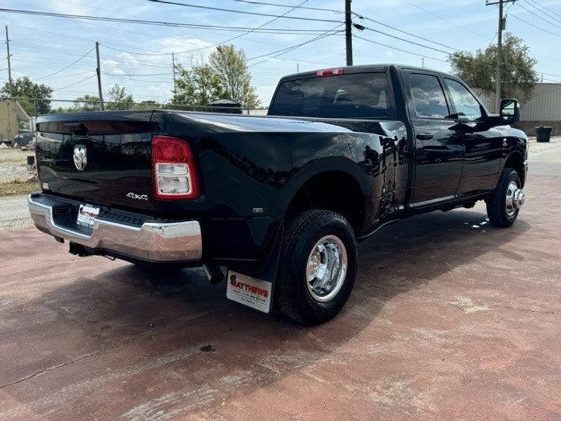 2024 RAM 3500 Tradesman Crew Cab 4x4 8