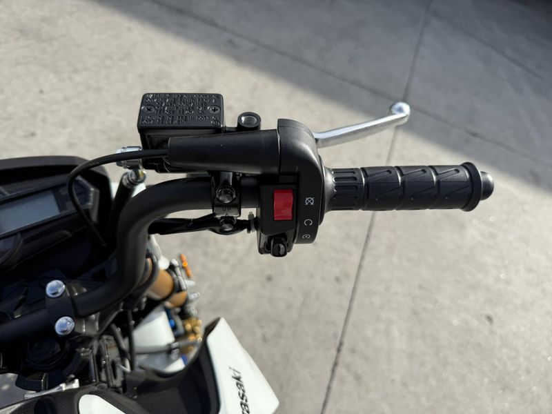 New 2026 Kawasaki Z125 PRO Image 9