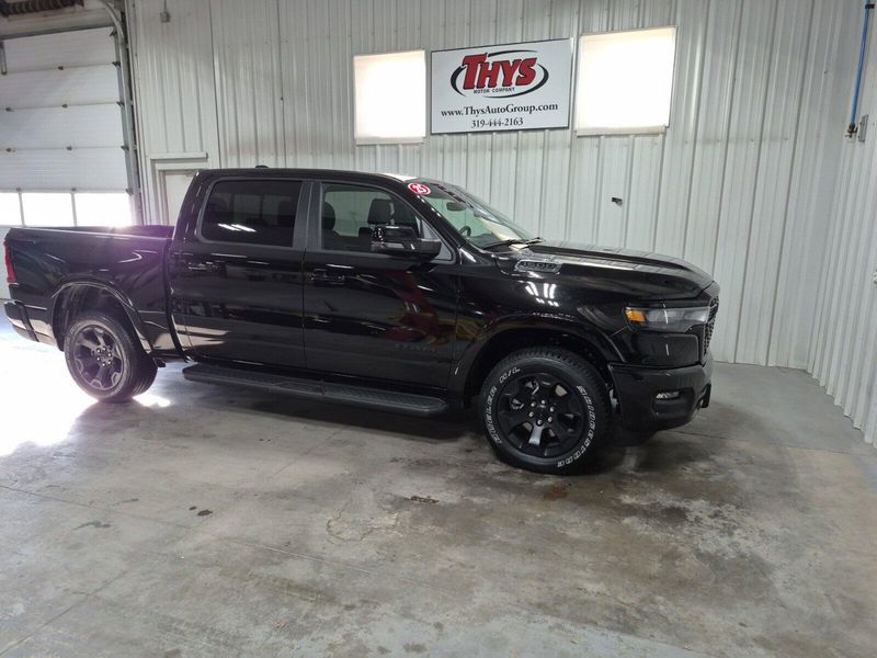 2025 RAM 1500 Big Horn Crew Cab 4x4 5