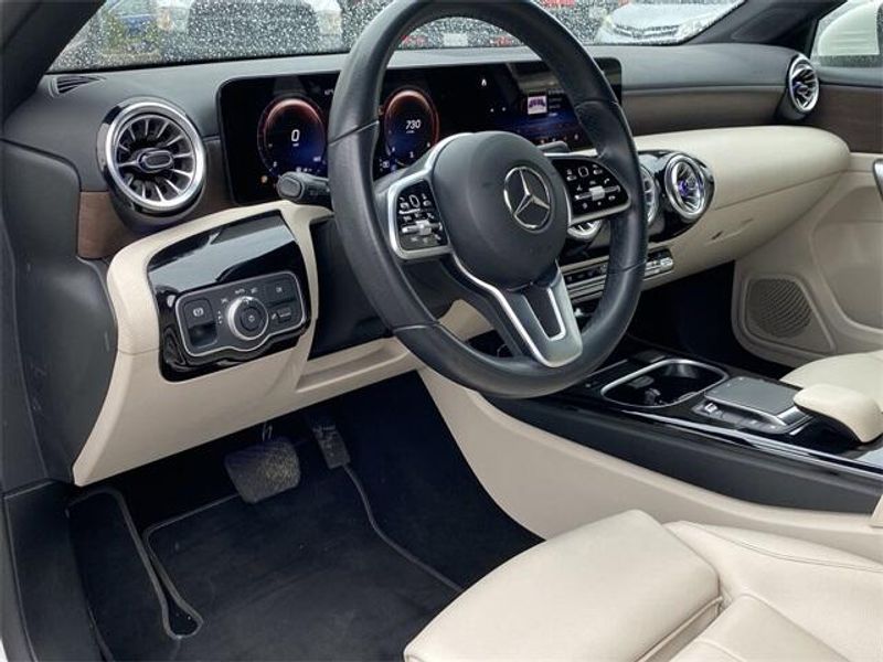 2022 Mercedes-Benz A 220 220Image 16