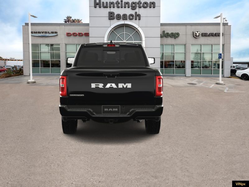 2025 RAM 1500 Big Horn Crew Cab 4x2Image 6