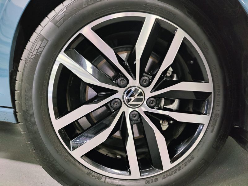 Used 2026 Volkswagen Jetta SE w/SunroofImage 23
