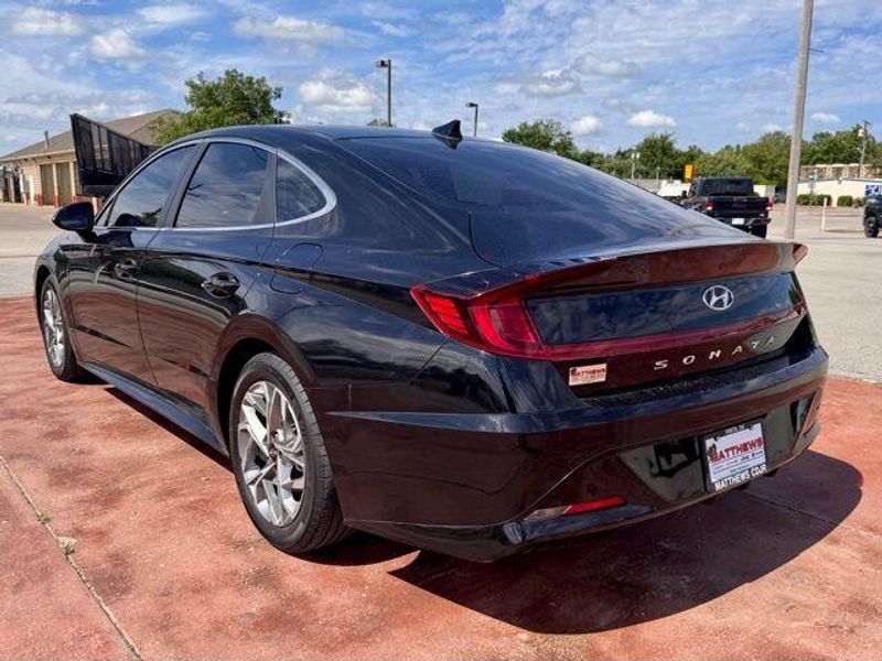 Used 2022 Hyundai Sonata SELImage 8