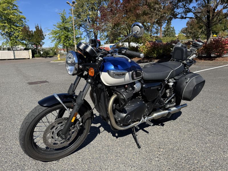 2022 Triumph Bonneville T100 - BLUE 