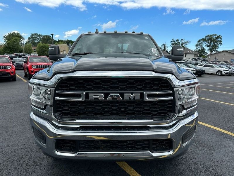 2023 RAM 2500 TradesmanImage 6