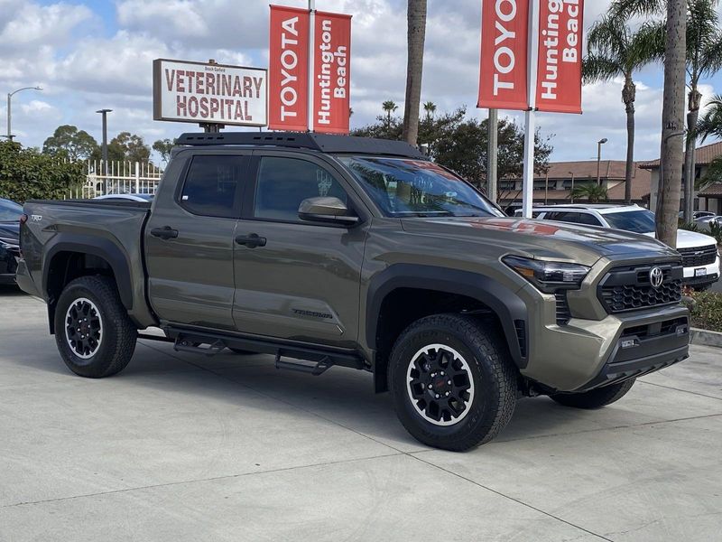 2024 Toyota Tacoma TRD Off RoadImage 2